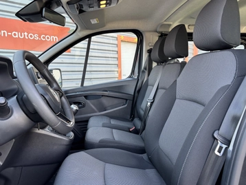 Image véhicule  Renault TRAFIC (3)