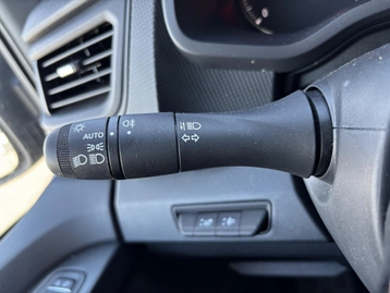 Image véhicule  Renault TRAFIC (9)