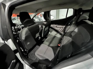 Image véhicule  Dacia SANDERO (14)