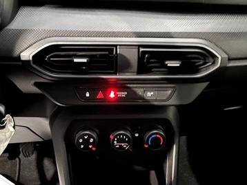 Image véhicule  Dacia SANDERO (10)