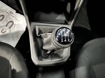 Image véhicule  Dacia SANDERO (11)