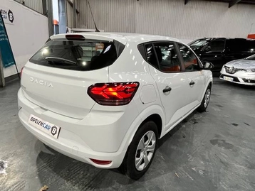 Image véhicule  Dacia SANDERO (3)