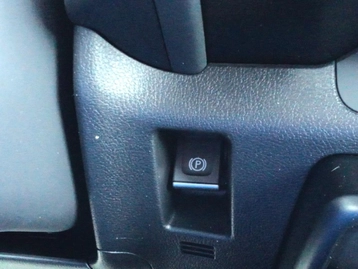 Image véhicule  Lexus UX (51)