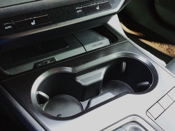 Image véhicule  Lexus UX (15)