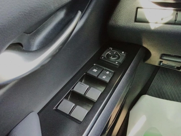 Image véhicule  Lexus UX (50)