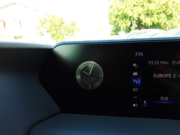 Image véhicule  Lexus UX (38)