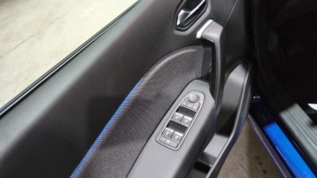 Image véhicule  Renault CAPTUR (8)