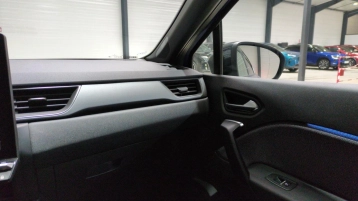 Image véhicule  Renault CAPTUR (16)