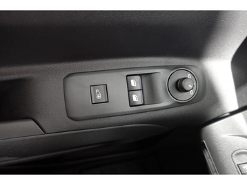 Image véhicule  Peugeot PARTNER (17)