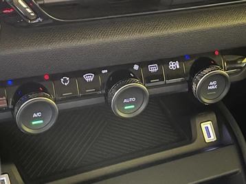 Image véhicule  Citroën C4 (27)