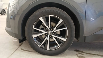 Image véhicule  Toyota C-HR (6)