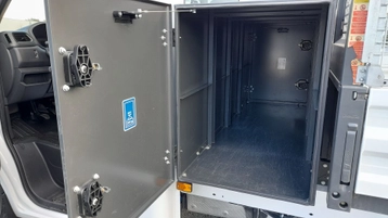 Image véhicule  Nissan INTERSTAR BENNE (16)