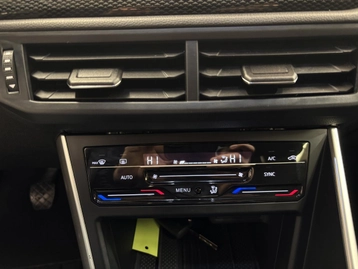 Image véhicule  Volkswagen TAIGO (15)