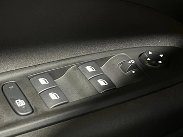 Image véhicule  Alfa Romeo JUNIOR (31)