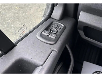 Image véhicule Renault MASTER (14) Image véhicule Renault MASTER (14)