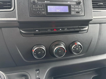 Image véhicule Renault MASTER (10) Image véhicule Renault MASTER (10)