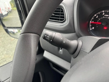 Image véhicule Renault MASTER (16) Image véhicule Renault MASTER (16)