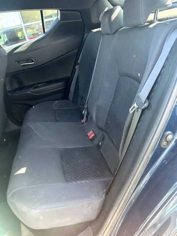 Image véhicule  Toyota C-HR (12)
