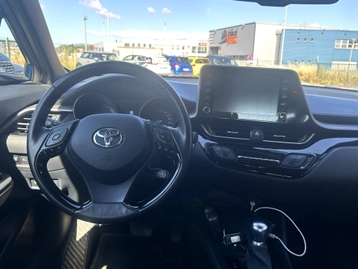 Image véhicule  Toyota C-HR (11)
