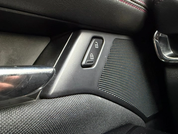 Image véhicule  Mazda MAZDA 3 (21)