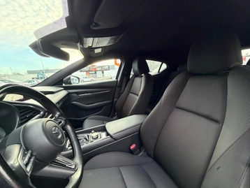 Image véhicule  Mazda MAZDA 3 (16)