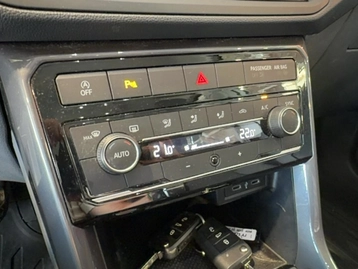 Image véhicule  Volkswagen T-CROSS (17)