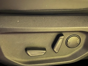 Image véhicule Ford RANGER (25) Image véhicule Ford RANGER (25)