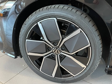 Image véhicule  Volkswagen GOLF (17)