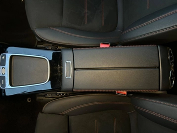 Image véhicule  Mercedes CLASSE A (8)