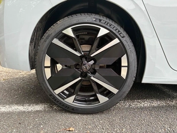 Image véhicule  Peugeot 308 (8)