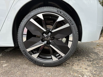 Image véhicule  Peugeot 308 (7)