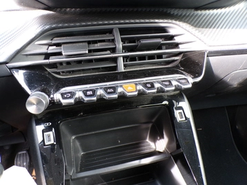 Image véhicule  Peugeot 208 (20)