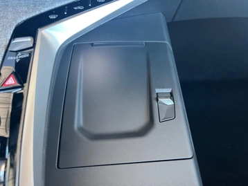 Image véhicule  Peugeot 3008 (32)