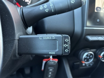 Image véhicule  Renault CLIO (12)