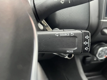 Image véhicule  Renault CLIO (13)