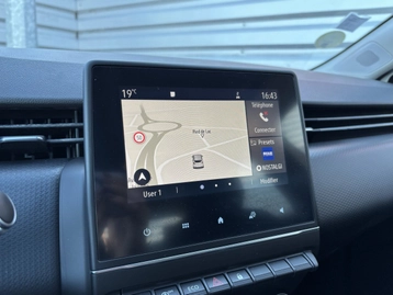 Image véhicule  Renault CLIO (16)