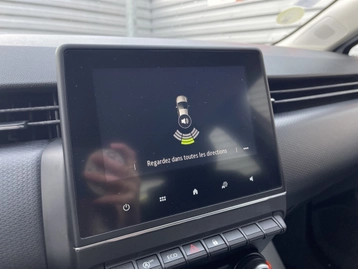 Image véhicule  Renault CLIO (15)