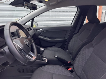 Image véhicule  Renault CLIO (2)