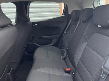 Image véhicule  Renault CLIO (4)