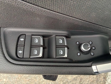 Image véhicule  Audi Q2 (12)