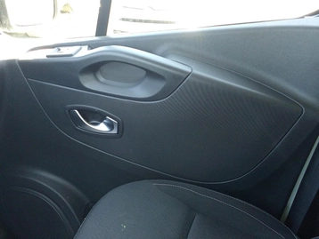 Image véhicule  Renault TRAFIC (34)