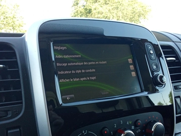 Image véhicule  Renault TRAFIC (9)