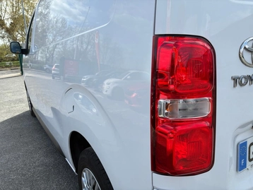 Image véhicule  Toyota PROACE (17)
