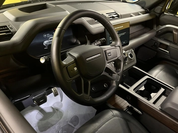 Image véhicule  Land Rover Defender (48)
