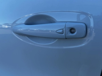 Image véhicule  Renault KADJAR (33)