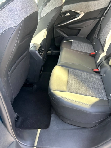 Image véhicule  Peugeot 3008 (19)