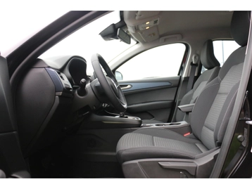 Image véhicule  Renault ARKANA (13)