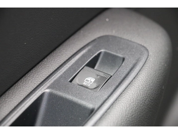 Image véhicule  Renault ARKANA (38)
