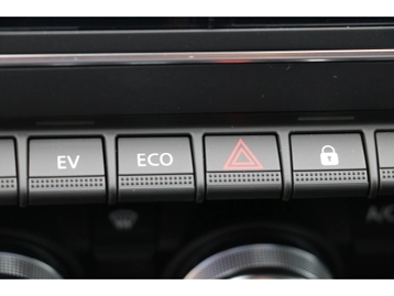 Image véhicule  Renault ARKANA (34)