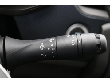 Image véhicule  Renault ARKANA (24)